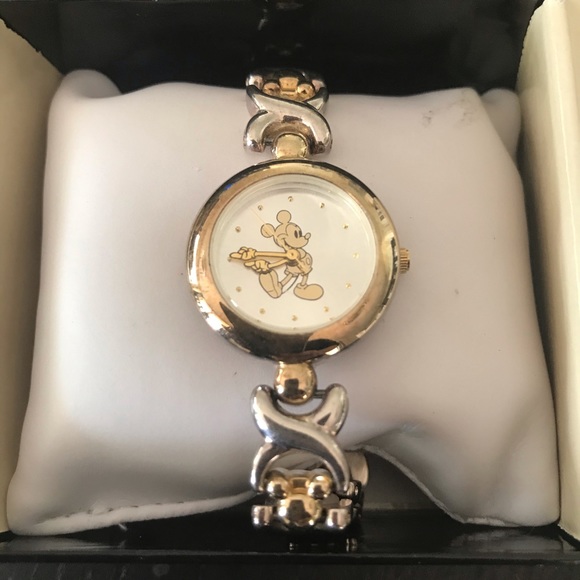 Vintage Mickey Mouse gold/silver watch